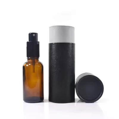 Bottiglia di olio essenziale di vetro vuoto con tappo a goccia con imballaggio Kraft riciclato